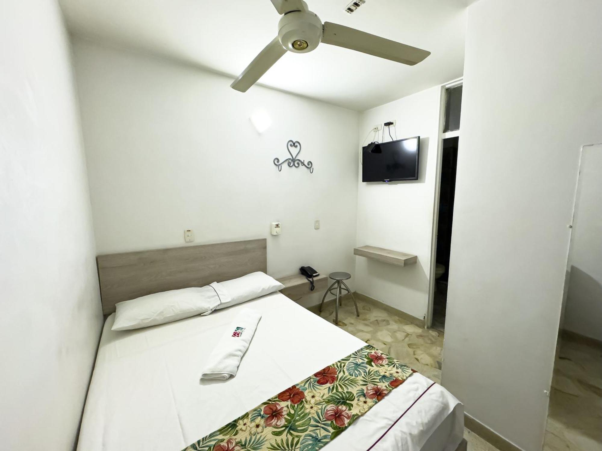 Hotel Macedonia Plaza Medellin Itagui Exterior photo